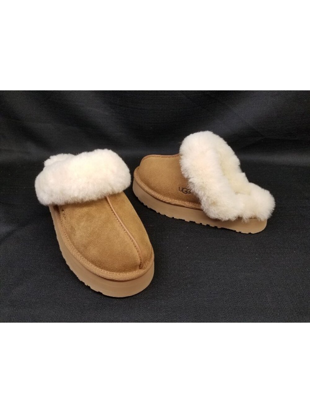 UGG Women's Disquette Chestnut Suede Slippers Size 8 NEW NO BOX!